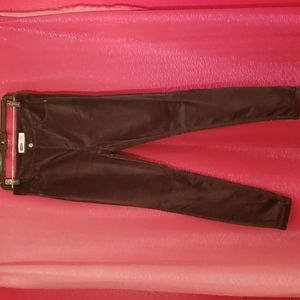 3/$25 Old navy size 8 high rise Rockstar
